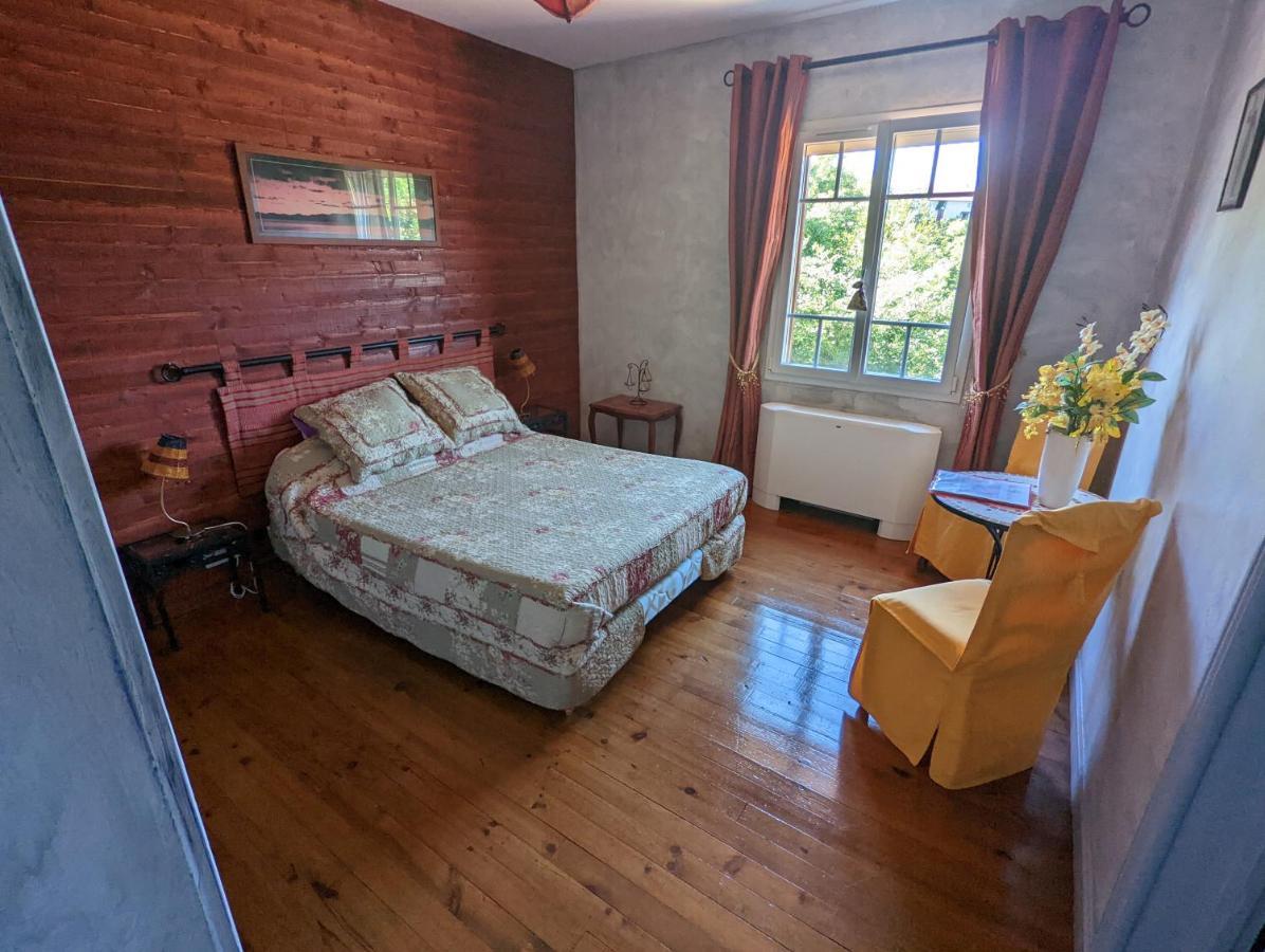 그라메트 Le Domaine De La Croze B&B 외부 사진